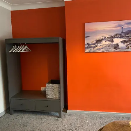 بيت للعطل Ormesby Lodge, *